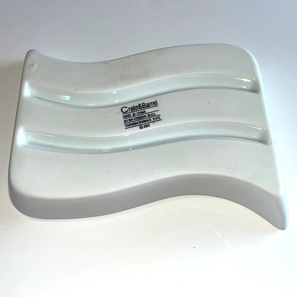 Crate & Barrel White Oven/Microwave Safe Dish